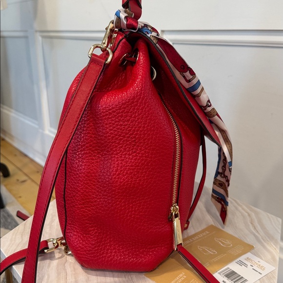 Michael Kors Bag Viv Red Leather Convertible Backpack Crossbody Bag - Picture 8 of 17